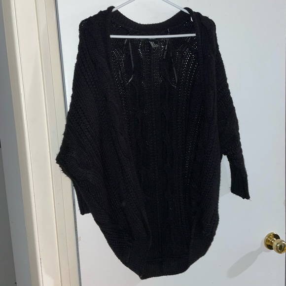 Batwing Knitted Cardigan - Picture 2 of 7